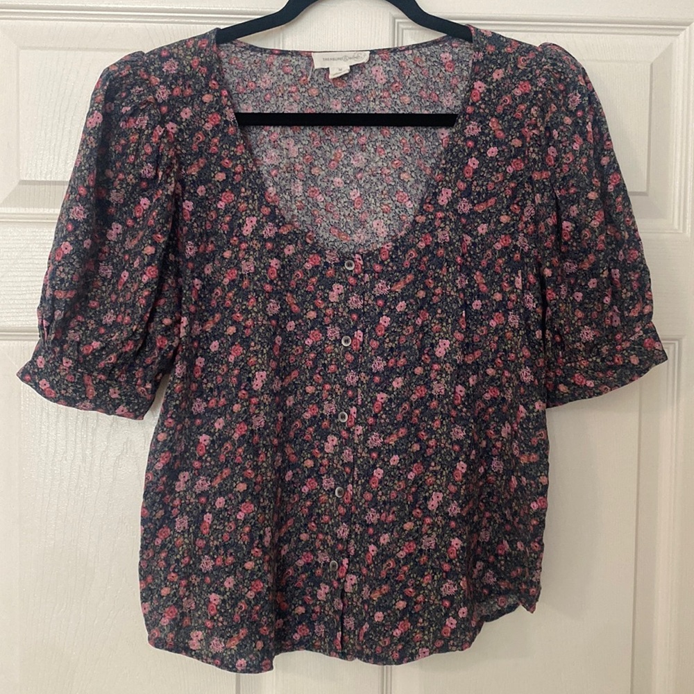 Treasure & Bond Puff-sleeve floral print top from Nordstrom.